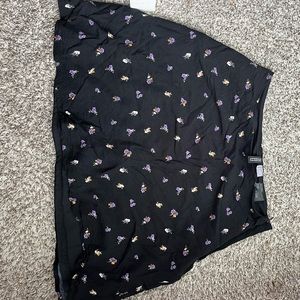 H&M mini skirt size 6
